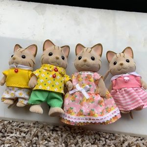 Calico critters cat family